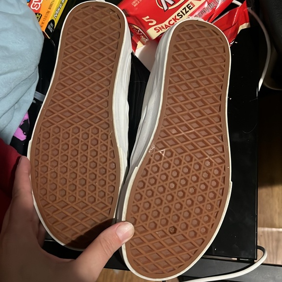 Checkered vans - Picture 3 of 5